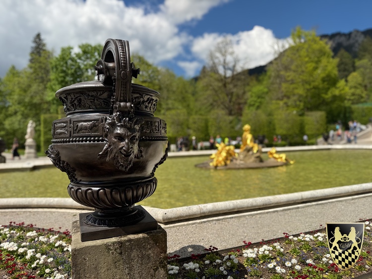 Linderhof palace tour from munich to Ettal and Granswang