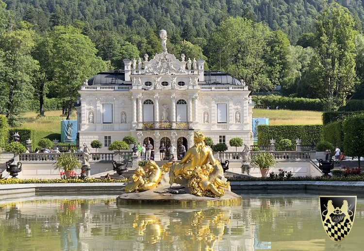 Linderhof palace tour form munich or Garmisch